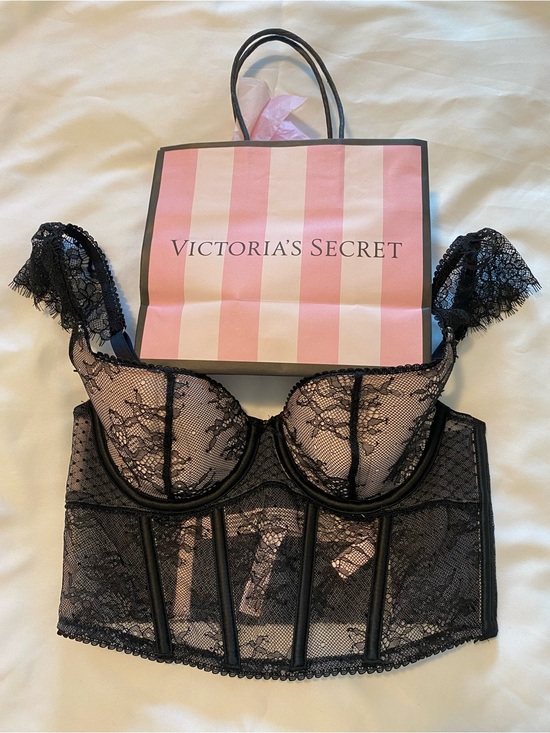 Victoria's Secret Other - NWT! Victoria's Secret Black Lace Underwire Corset Bra